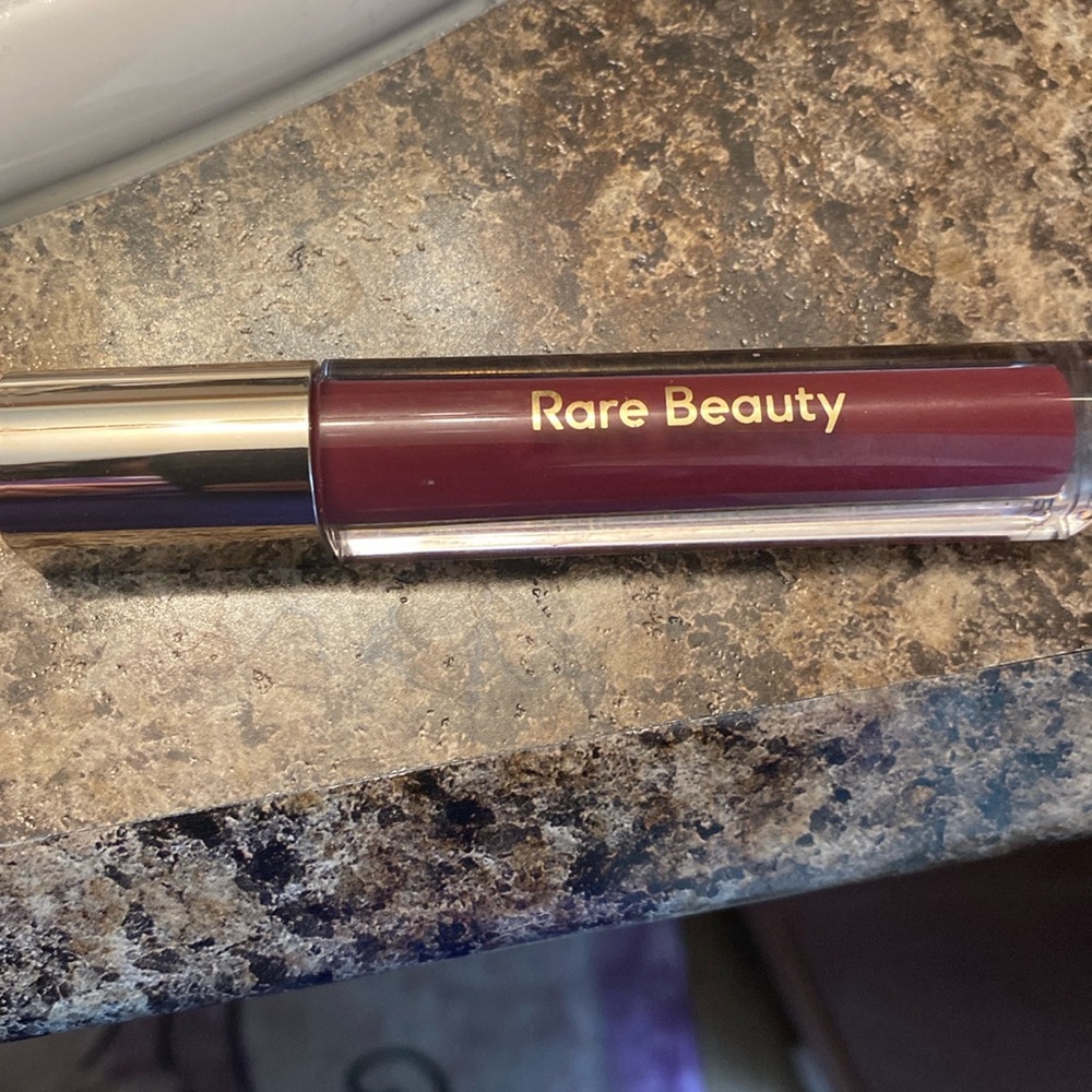 Rare beauty lip